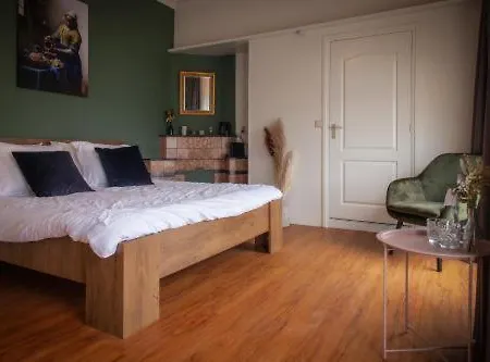 Huis Te Zaanen Hotel 3*